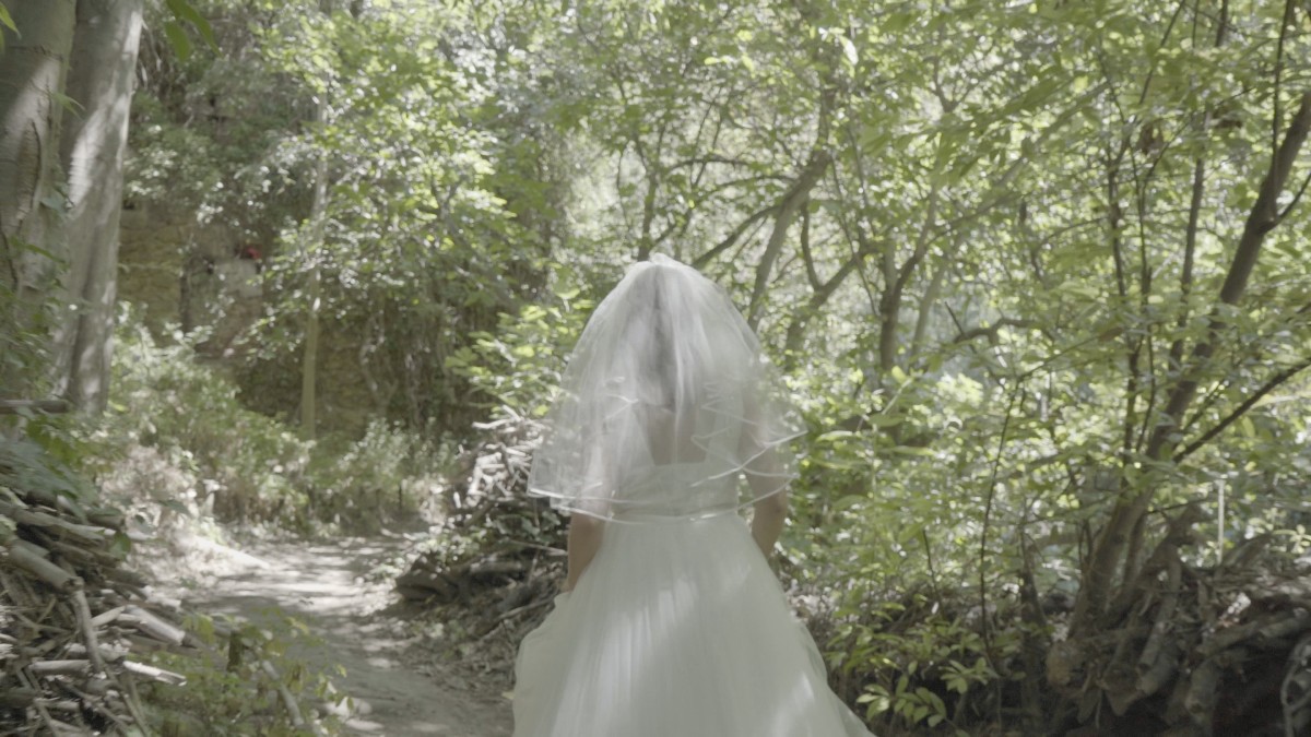 Image from Les Promises